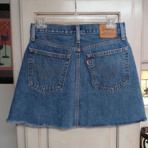 Levi's Button Front Mini Skirt - Picture 8 of 12